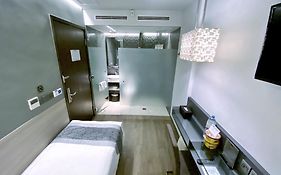 Bliss Hotel Singapore